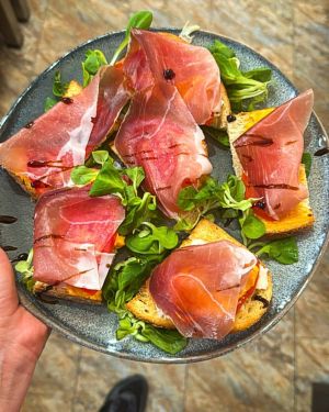 BRUSCHETTA PROCCIUTO CRUDO 250g