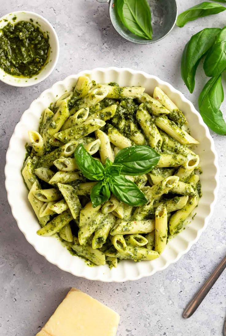 Penne al pesto genovese